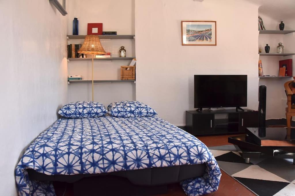 Lovely Flat In The Heart Of The Medieval City Hyères Eksteriør billede